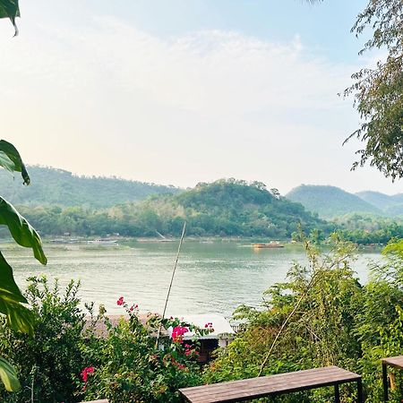 Luang Prabang Mekong Charm River View Hotel Exterior photo